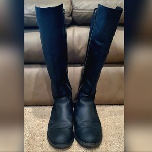 Ariat Sutton II Waterproof Boots Sz 8.5B